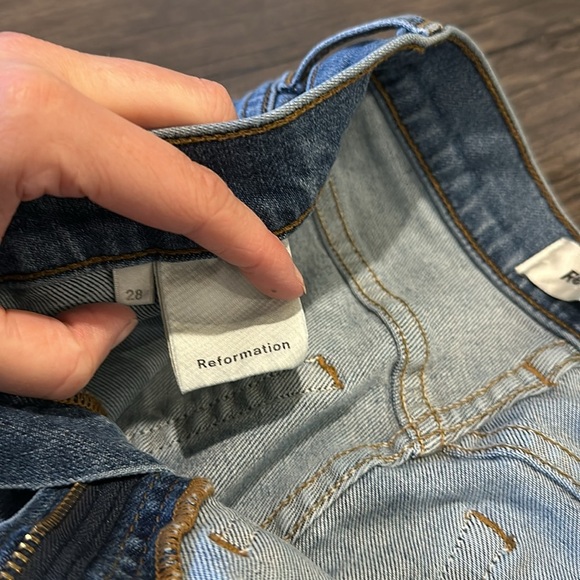 REFORMATION High Skinny Crop Patch Pockets Jeans in Catalina wash Size 28 - Picture 5 of 9